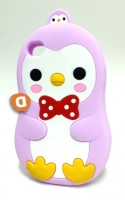 Capa Silicone 3D Iphone 4, Iphone 4S Lilás (Pinguim com laço Vermelho)